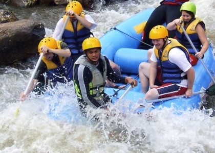 Program E2 Elephant camp, rafting 5 km